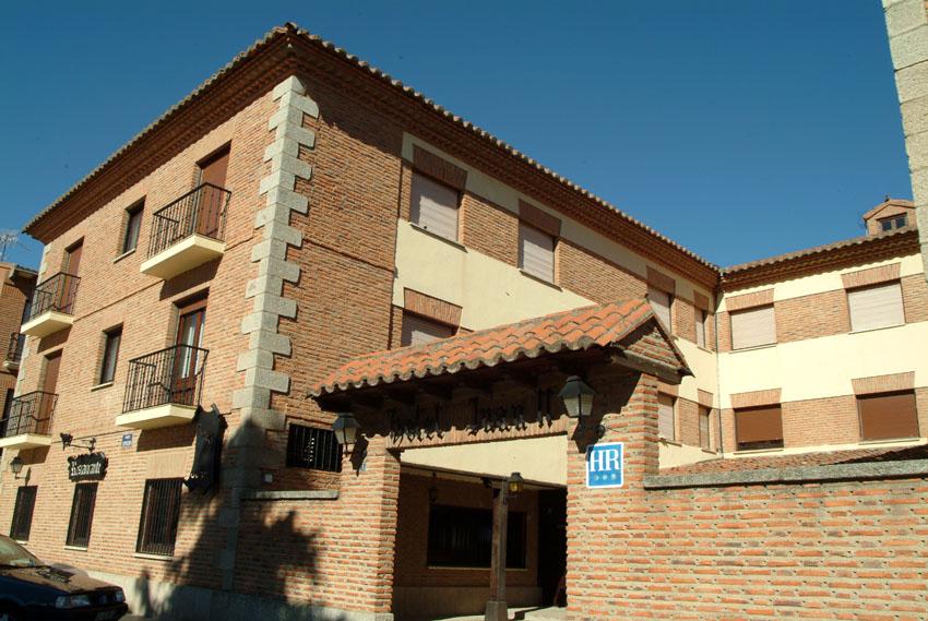 Hospedium Hotel Juan II Toro Exterior photo