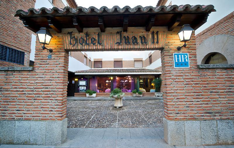 Hospedium Hotel Juan II Toro Exterior photo
